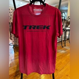Trek Red T-Shirt - Size L